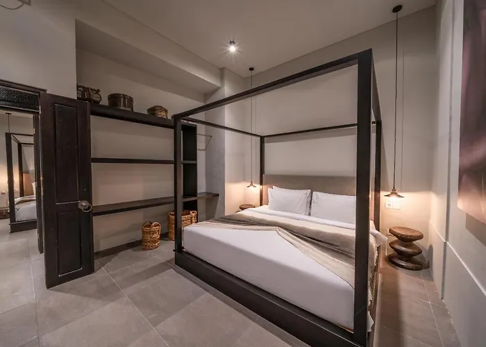 Вилла Wiraja 1 - Modern 4 Bdr In Berawa *