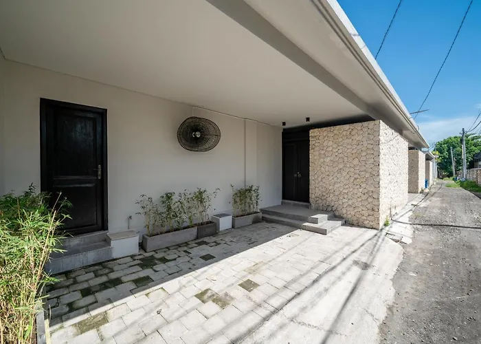 Wiraja 1 - Modern 4 Bdr In Berawa * Чангу